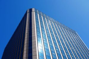 労基署から是正勧告を受けた場合の対応方法！指導との違いまで