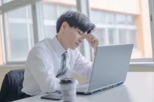 問題社員への正しい対応とは？弁護士が解説する解雇・指導・トラブル防止策