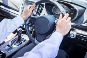 休日出勤とは？割増賃金の計算方法や企業が命じられる要件について