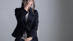 懲戒処分とは？種類や適切に進める手続きの流れ、違法リスクを回避する注意点