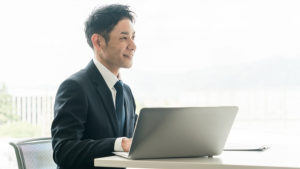 【弁護士解説】従業員の引き抜きは違法？不法行為の判断基準と損害賠償・防止策を網羅