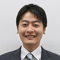 税理士　三ツ本純